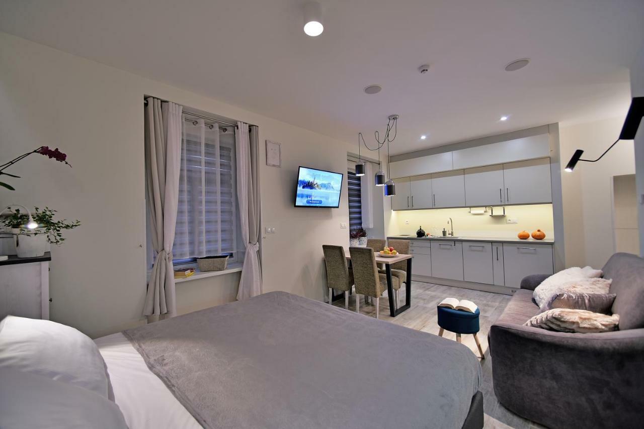 Apartamenty Sjesta Centrum Kudowa-Zdrój Buitenkant foto