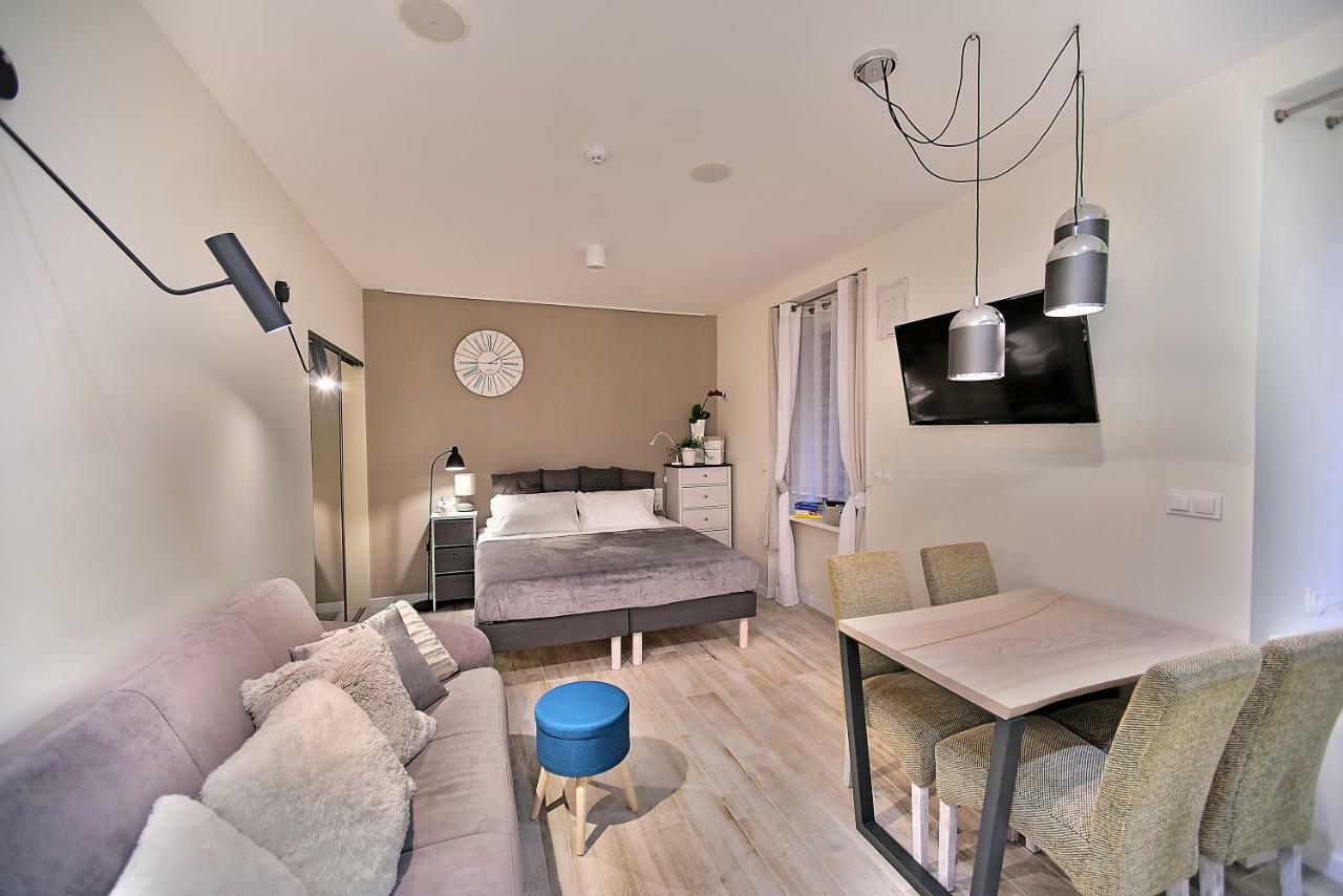 Apartamenty Sjesta Centrum Kudowa-Zdrój Buitenkant foto
