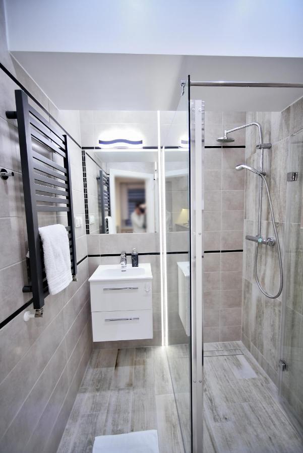 Apartamenty Sjesta Centrum Kudowa-Zdrój Buitenkant foto
