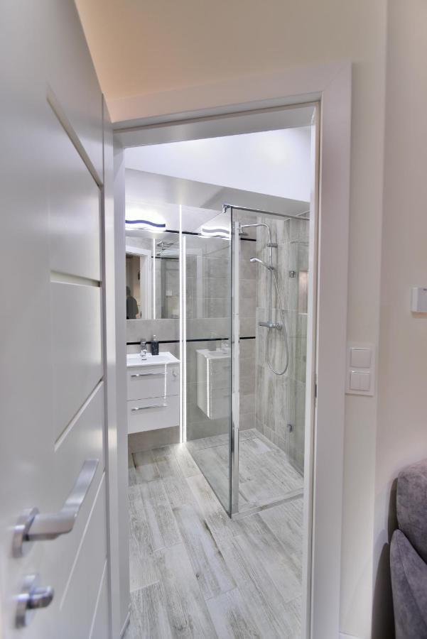 Apartamenty Sjesta Centrum Kudowa-Zdrój Buitenkant foto